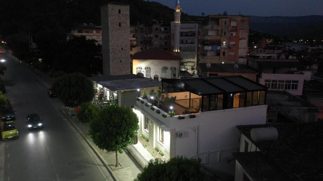 Vila Franko Berat Kültér fotó